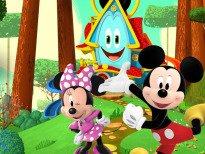 Disney Junior Mickey Mouse Funhouse (T1) - Vete, lluvia, vete / El día de la rifa de Donald
